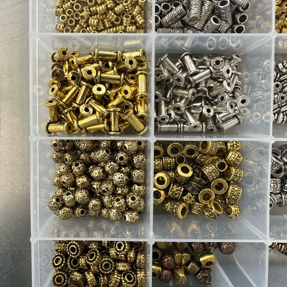 Jewelry Beads & Bead Storage Organizer - Picture 2 of 9